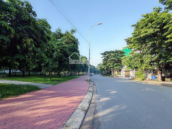 Biệt Thự Quận 1, Có Hồ Bơi, ngay Tao Đàn, 277m2, 4 tầng, chỉ 81 tỷ, Quá Rẻ