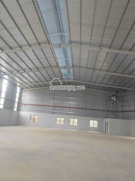 Cho thuê hoặc bán xưởng KCN Đồng An 2 Bình Dương.TDT 5000m2, xưởng 3.456m2. Giá thuê 3.6đô/m2. Giá