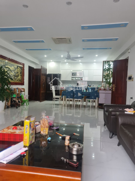 Rao thật ! Bán căn hộ 3n2vs 82m2 Chung cư Sapphire Palace Chính Kinh giá cực rẻ 5 tỉ, full đồ đẹp